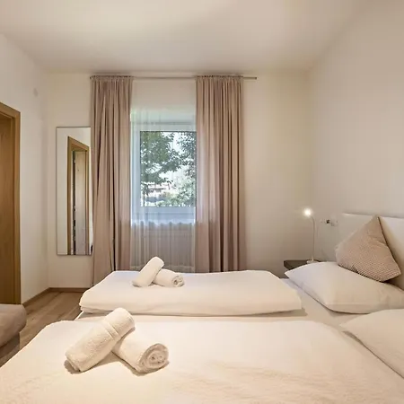 Apt Hofer Sandra Villabassa Extérieur photo